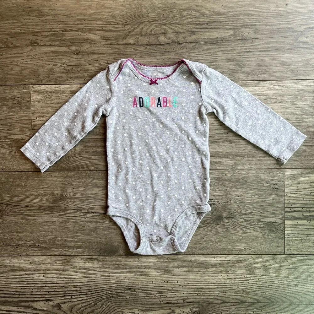 Carter’s Toddler Girl Long Sleeve Onesie Bodysuit “Adorable” Hearts 18 Month